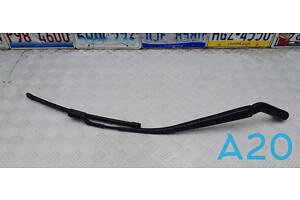 KD2W67321 - Б/У Поводок дворника на MAZDA CX-5 (KF) 2.5