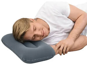 Кемпинговая надувная подушка 42х26х10 см Bestway серая.