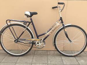 Дамський велосипед Супутник Украиана 28