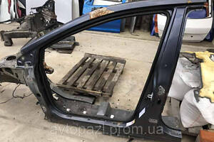 KL0536 5761168L00 Крило перед R Suzuki Swift 10-17 17-00-00