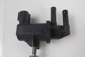 Клапан електромагнітний 04-08 Subaru Forester (SG) 2002-2008 16102AA380