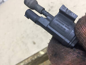 Клапан Mercedes E-class W212 0025407097