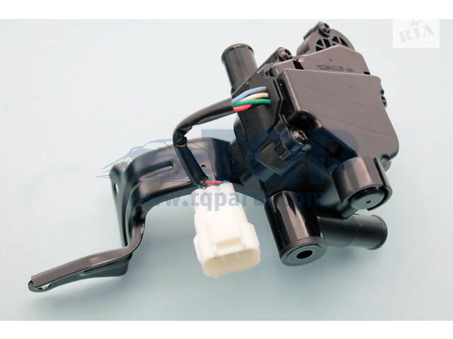 Клапан отопителя, Клапан печки, водяной клапан 16670-21010 на Toyota Prius 2004-2010