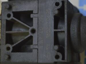 Клапан системы охлаждения Honda Clarity 18-21 usa с кронштейном тип2 1J361-5WP-A01