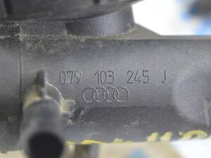 Клапан вентиляции картерных газов pcv 4.2 Audi A8 D4 10-17 079103245J