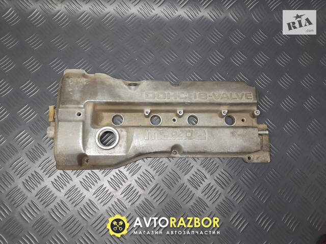 Клапанная крышка ГБЦ ZL0110210A на 1.5, 1.6 16V Mazda 323 BJ, 323F 1998-2004 год