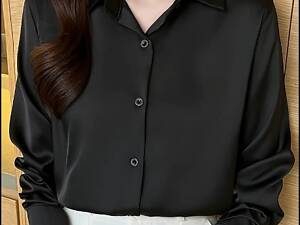 Класична жіноча однотонна чорна сорочка