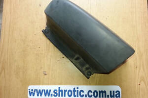 Клик Пластикове Праве Верхнє 8200229882 (Б/У) , Renault Trafic,Opel Vivaro,Nissan Primastar,Renault