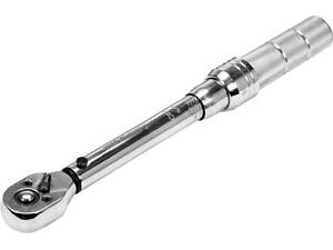 Ключ динамометричний YATO : квадрат 1/4, F= 2.5- 20 Нм, L= 240-250 мм в футляри YT-07511