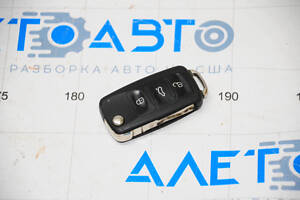 Ключ VW Passat b8 16-19 USA 4 кнопки, раскладной, нет эмблемы, затерт