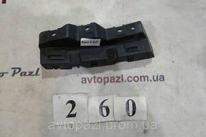 KN0260 10490857dx кронштейн перед R фары Fiat/Alfa/Lancia Doblo 14- 45_01_02