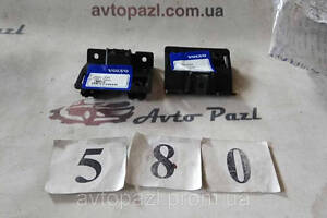 KN0580 30657220 кронштейн спойлера бампера зад Volvo XC60 11-18 45_01_02