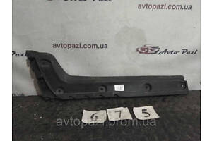 KN0675 bs7117a882a кронштейн L накладки кришки багажника Ford Mondeo IV 45_01_02