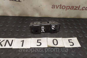 KN1505 71540SNAA00 кронштейн фонаря зад Honda Civic 8 06-11 4D 45_02_02