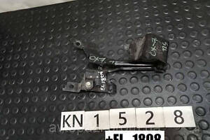 KN1528 EG215215Y кронштейн замка капота Mazda CX7 06-12 45_02_02