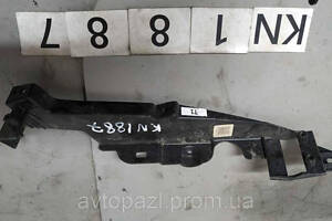 KN1887 71166tmet1xx кронштейн L Honda CR-V 18- 45_02_02