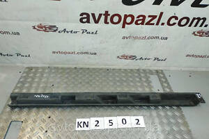 KN2502 7585333010 кронштейн порога перед R Toyota Lexus ES350 06-12 27_02_07