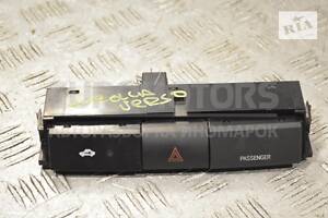 Кнопка аварійки Toyota Corolla Verso 2004-2009 270386