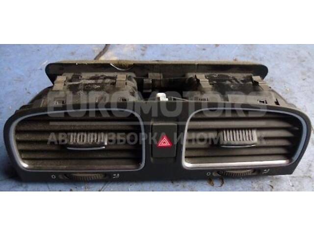 Кнопка аварійки VW Golf (VI) 2008-2013 5K0953509A 33438-01