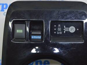 Кнопка E-PEDAL Nissan Leaf 18- 25194-5SA0A