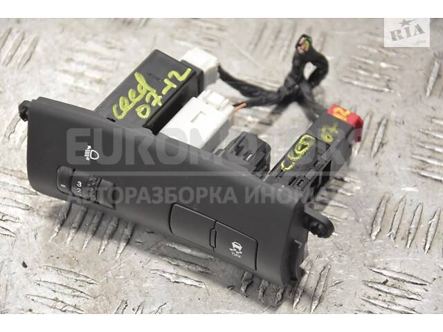 Кнопка ESP Kia Ceed 2007-2012 204617-01