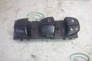 Кнопка ЕСП ліва Nissan ROGUE 2 2013-2020 (Ниссан Рог), БУ-207733