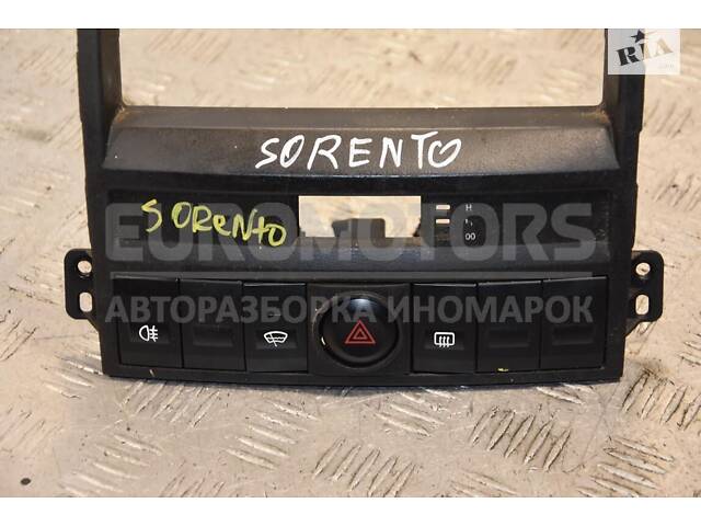 Кнопка обогрева дворников Kia Sorento 2002-2009 937803E000 204552