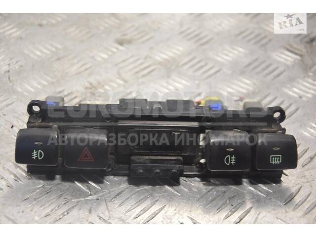 Кнопка обогрева заднего стекла Hyundai Santa FE 2000-2006 9371026