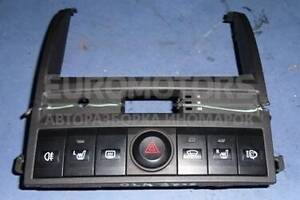 Кнопка обогрева заднего стекла Kia Sorento 2002-2009 93710-3e000