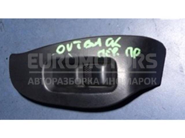 Кнопка опускания стекла передняя правая Subaru Outback 1999-2003