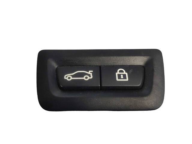 Кнопка открытие багажника из салона внутренняя 6131916264504 BMW 5 F10-18 10-17