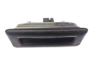 Кнопка открытие крышки багажника наружная 5J0827566C SKODA Roomster 06-15