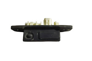 Кнопка открытие крышки багажника наружная 8484047040 TOYOTA RAV4 18-, C-HR 16-, Prius 15-, Corolla 19-; SUZUKI Across 20