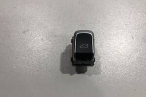 Кнопка открывания багажника для Audi Q5 2012-2017 б/у