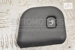 Кнопка открывания багажника Jeep Grand Cherokee 2010 04602751AA 2