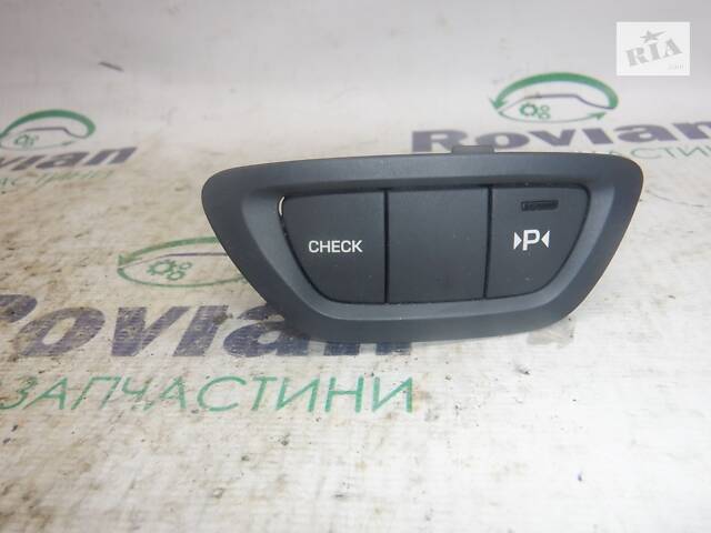 Кнопка парктроника Citroen C5 2 2008-2017 (Ситроен Ц5), БУ-213617 - Фото 1