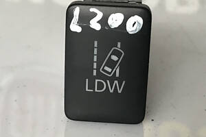 Кнопка переключатель LDV Mitsubishi L200 2015-2022 8610A089