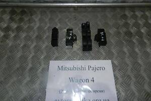 Кнопка склопідіймача Mitsubishi Pajero Wagon 2007-2013 8608a142 (Арт.10071)