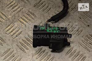 Кнопка стеклоподъемника передняя правая Honda Jazz 2008-2014 1977