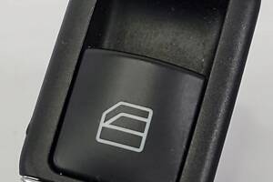 Кнопка стеклоподъемника передняя правая Mercedes Benz GLA-Class X156 2014-2020 2049058102