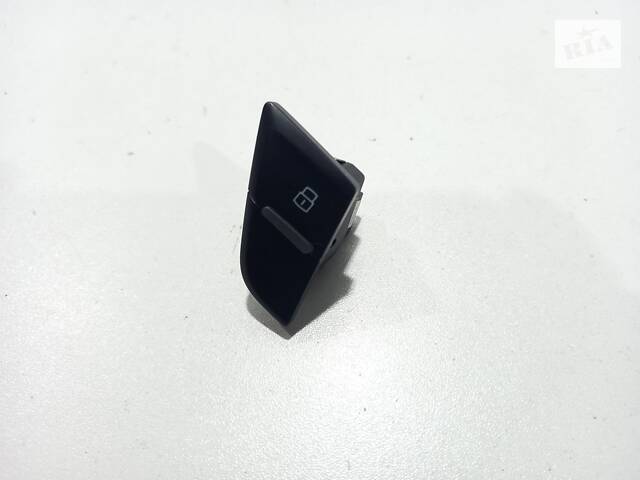Кнопка центрального замка для Audi Q5 2012-2017 б/у