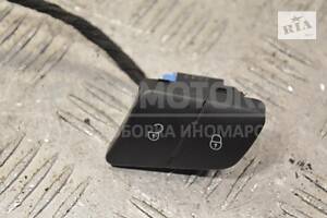 Кнопка центрального замка левая VW Passat (B6) 2005-2010 3C096212