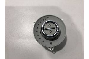 Кнопка управления люком для Audi Q5 2012-2017 б/у