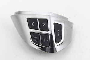 Кнопки управления на руль (магнитофоном) Mitsubishi Lancer X 2007-2013 8701A087