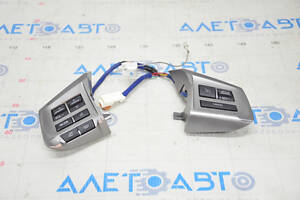 Кнопки управления на руле Subaru Forester 14-18 SJ потерты