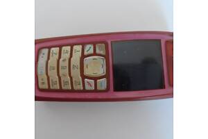 Кнопочный мобильный телефон NOKIA 3100.