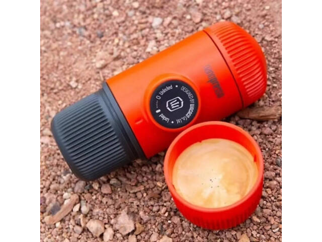 Кавоварка кемпінгова Wacaco Nanopresso з чохлом червона (WNANORED) - Фото 2