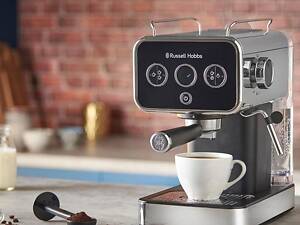 Кавоварка рожкова Russell Hobbs DistinСtions BlaСk 26450-56 1350 Вт чорна