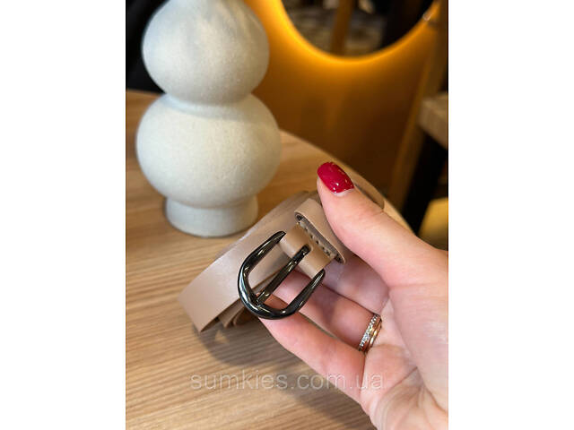 Шкіряний жіночий ремінь в бежевому кольорі 3334 - Фото 2