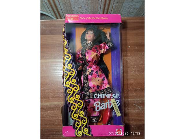Коллекционная Кукла Барби 1993 Chinese Barbie 11180 Коллекция Dolls of the World НОВА Нераспакованная из США - Фото 2